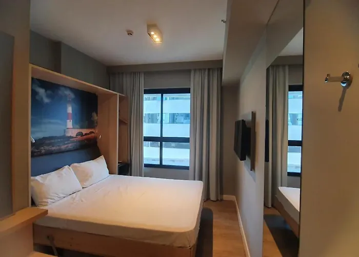 Astron Suítes Mondial Salvador by Nobile